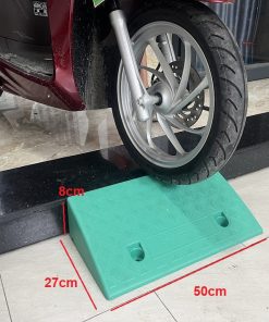 Cầu dốc nhựa KBN kê bậc dẫn xe cao 8cm màu xanh
