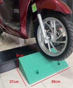 Cầu dốc nhựa KBN kê bậc dẫn xe cao 9cm màu xanh