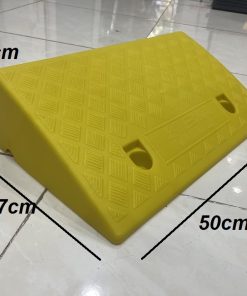 Cầu dốc nhựa KBN kê bậc dẫn xe cao 10cm màu vàng