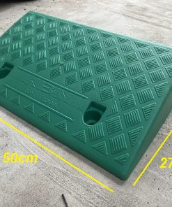 Cầu dốc nhựa KBN kê bậc dẫn xe cao 11cm màu xanh