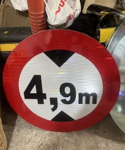 Alternative view of Biển báo giới hạn độ cao