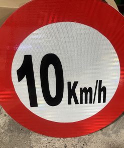 Biển báo giới hạn tốc độ 10km/h tôn kẻm decal phản quang tổ ong