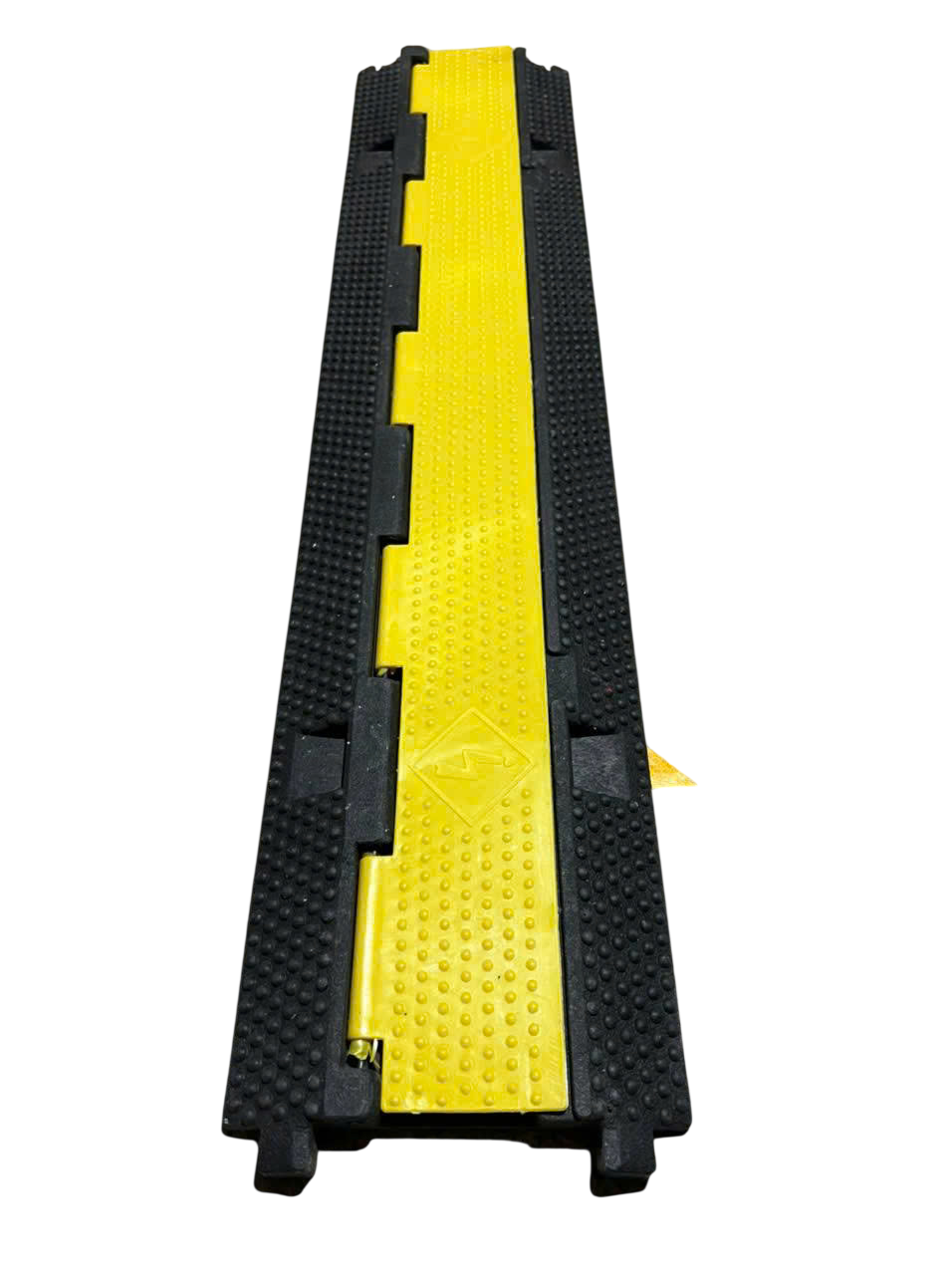 Gờ cao su bảo vệ cáp điện 1 rãnh cao 45mm x W200 x L1000mm